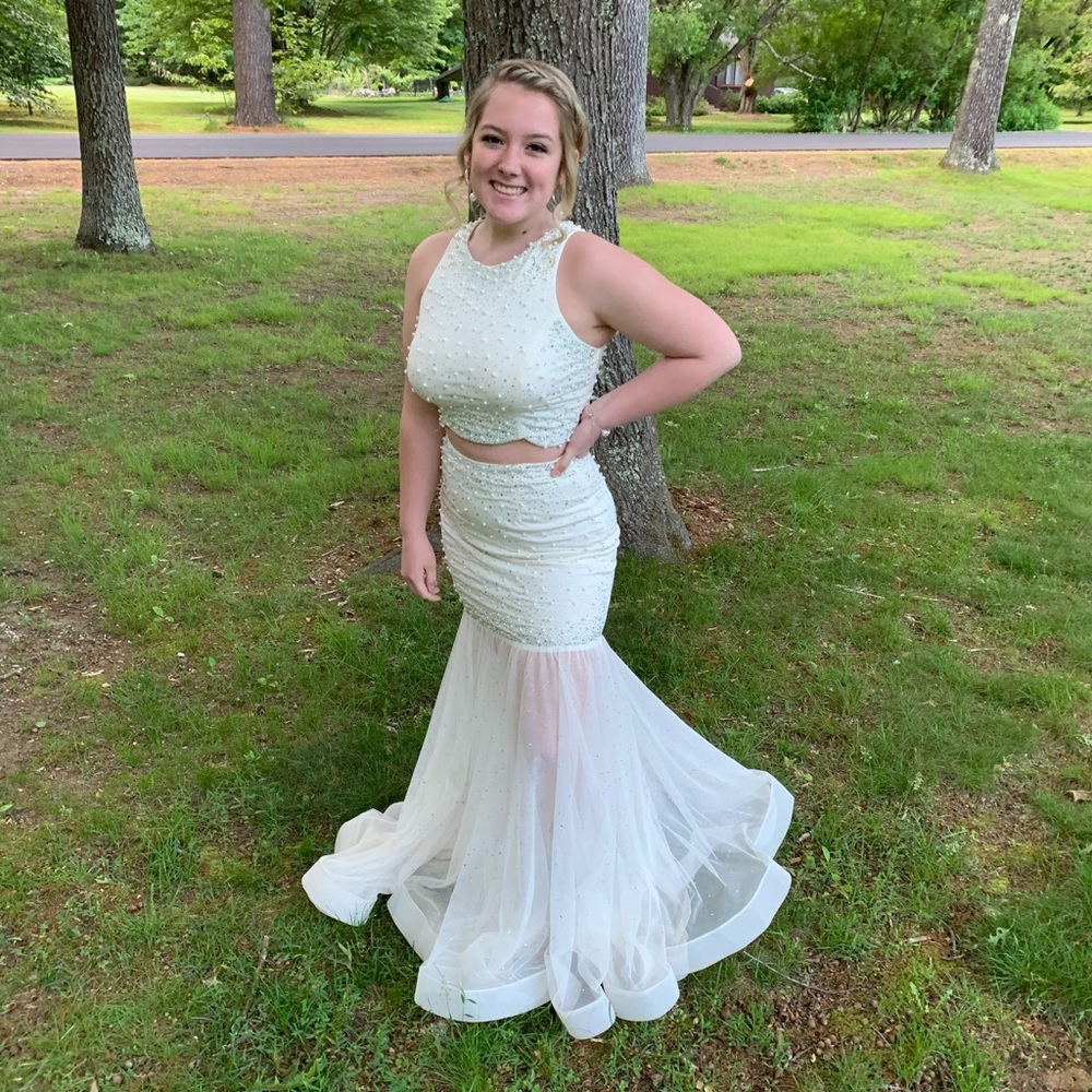 Size 7 Say Yes to the Prom Dress TLC